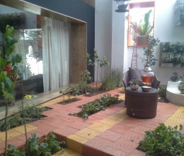 JARDIN Y HUERTO DE LOFT DE CAMPO 07